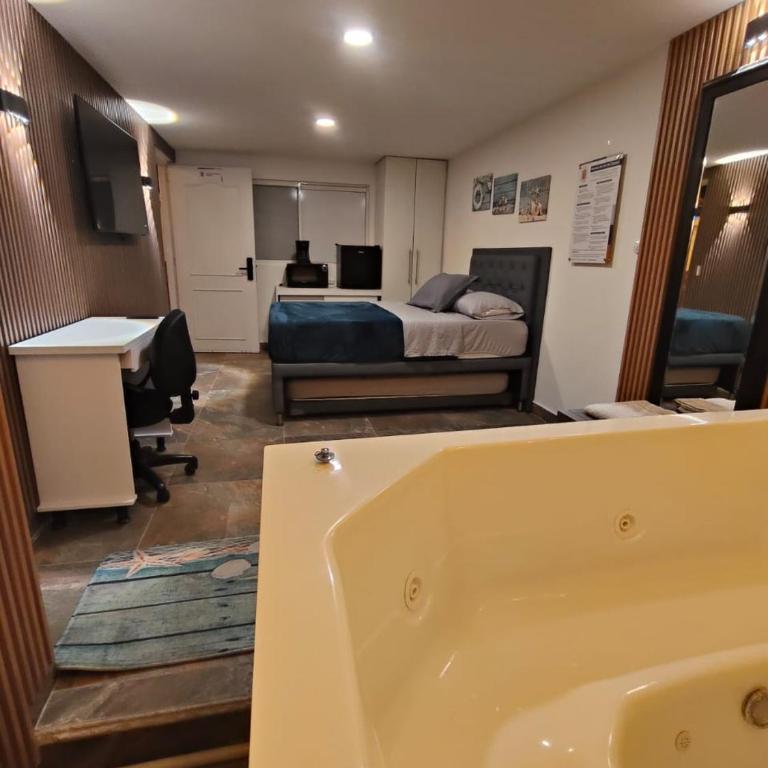 Glam House Hotel - Suite - 3