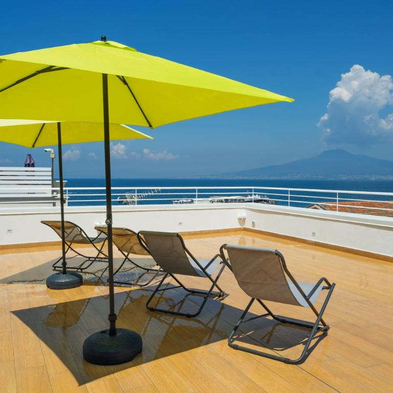 Gialma Suites - Italian Escape - Three-Bedroom Suite - 28