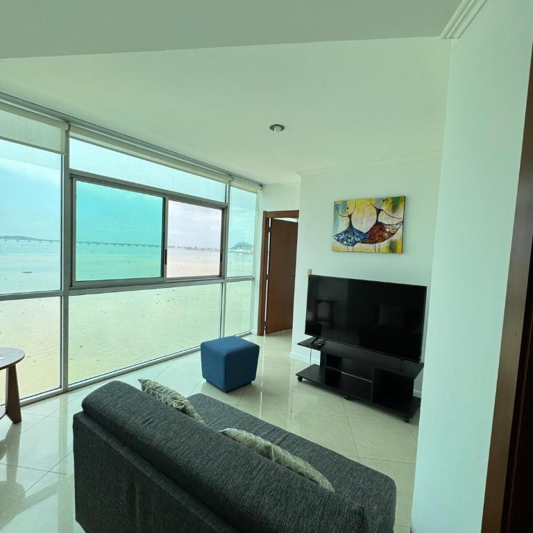 Puerto Santa Ana river view - Apartamento de 2 dormitorios - 14