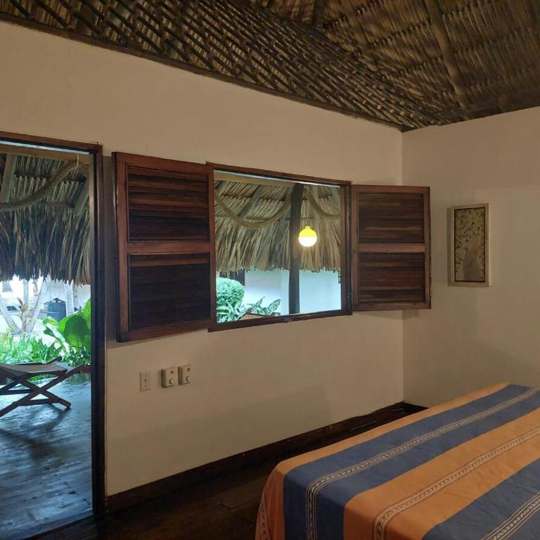 Cabaña frente al mar en la playa del Calao - Four-Bedroom House - 65