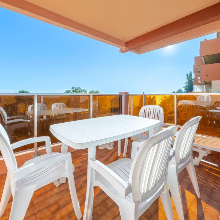Appartement 8 personnes, vue mer, Wi-Fi illimité - FR-1-827-29 - Appartement - 1