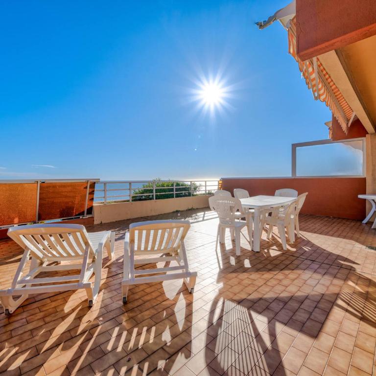 Appartement spacieux pour 8, Wi-Fi, vue mer - FR-1-827-21 - Appartement - 1