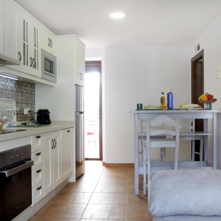 Apartamentos San Fernando 76 - Apartamento de 1 dormitorio con patio - 4