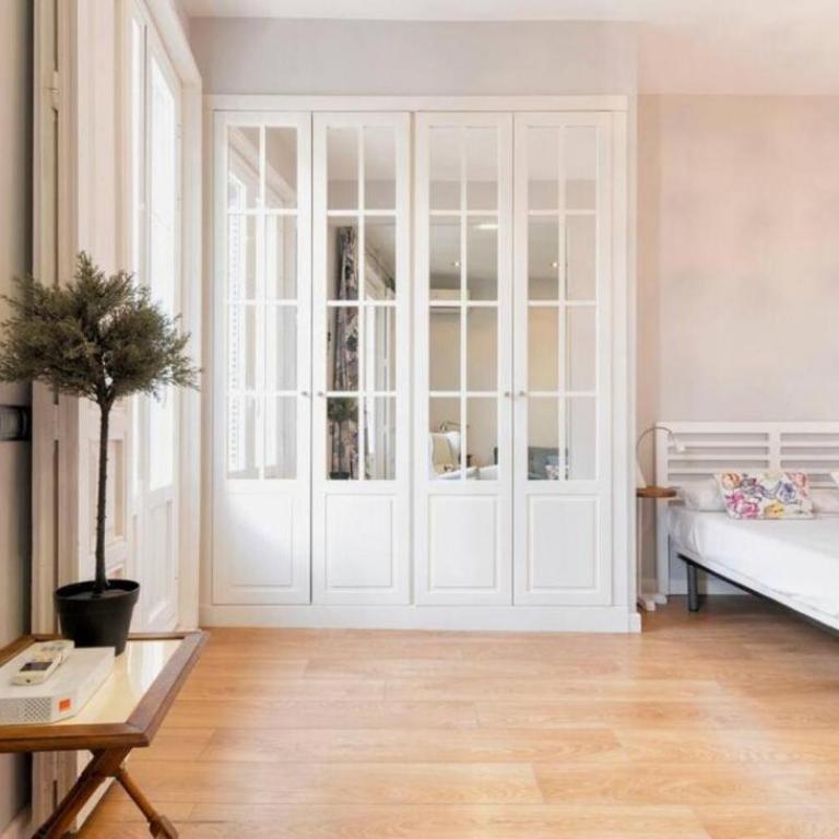 Cozy Modern with balconies - Sol - Gran Vía - Apartamento - 13
