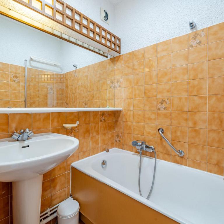 Studio pour 4 avec kitchenette et Wi-Fi illimité - FR-1-827-75 - Studio - 6