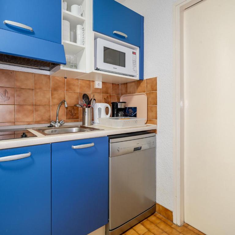Studio avec Wifi pour 4, vue mer, à Roquebrune-Cap-Martin - FR-1-827-55 - Studio - 4