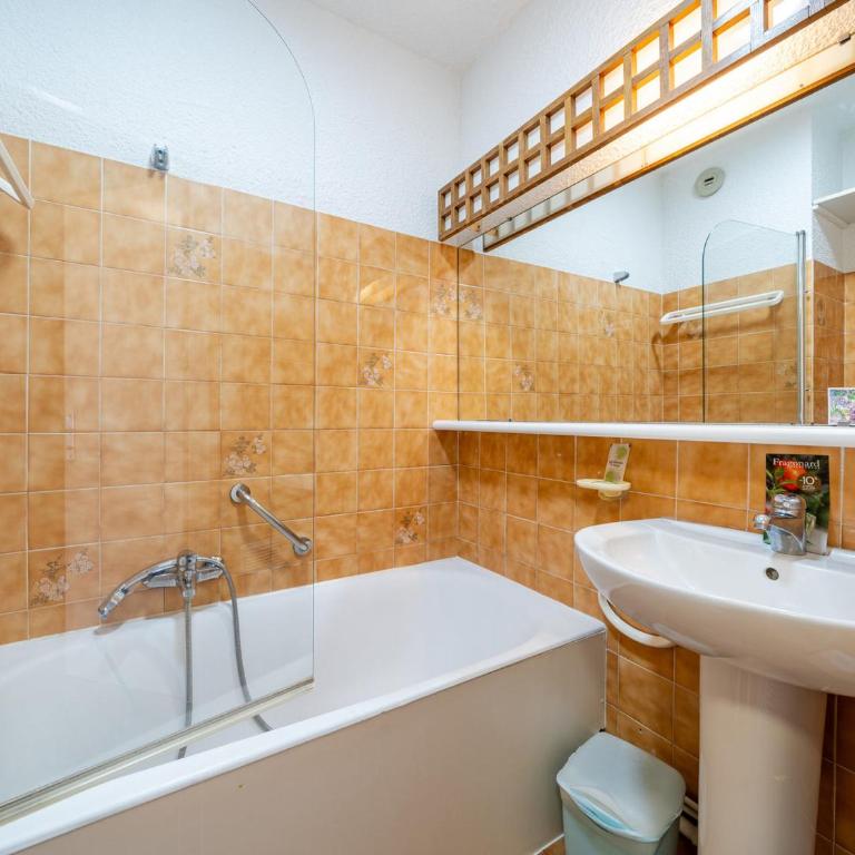 Studio avec Wifi pour 4, vue mer, à Roquebrune-Cap-Martin - FR-1-827-55 - Studio - 6