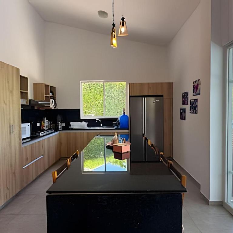 Hermosa casa en Jama Campay con vista al mar - Three-Bedroom House - 24