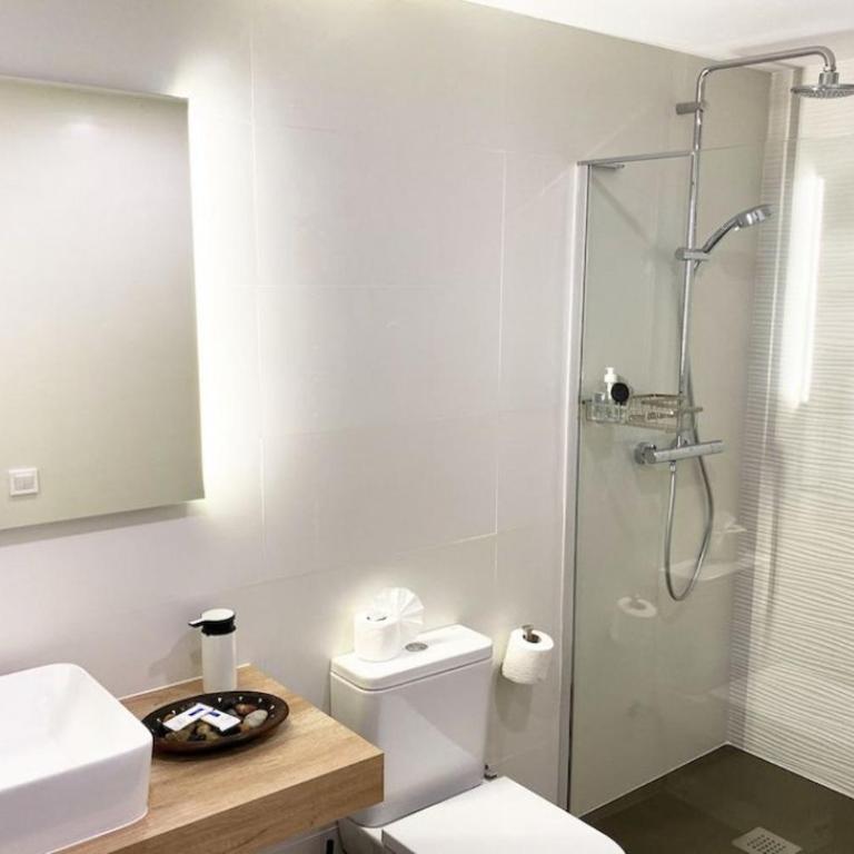 Stylish renovated apt - 2BD2BTH -Chamberí - Two-Bedroom Apartment - 12