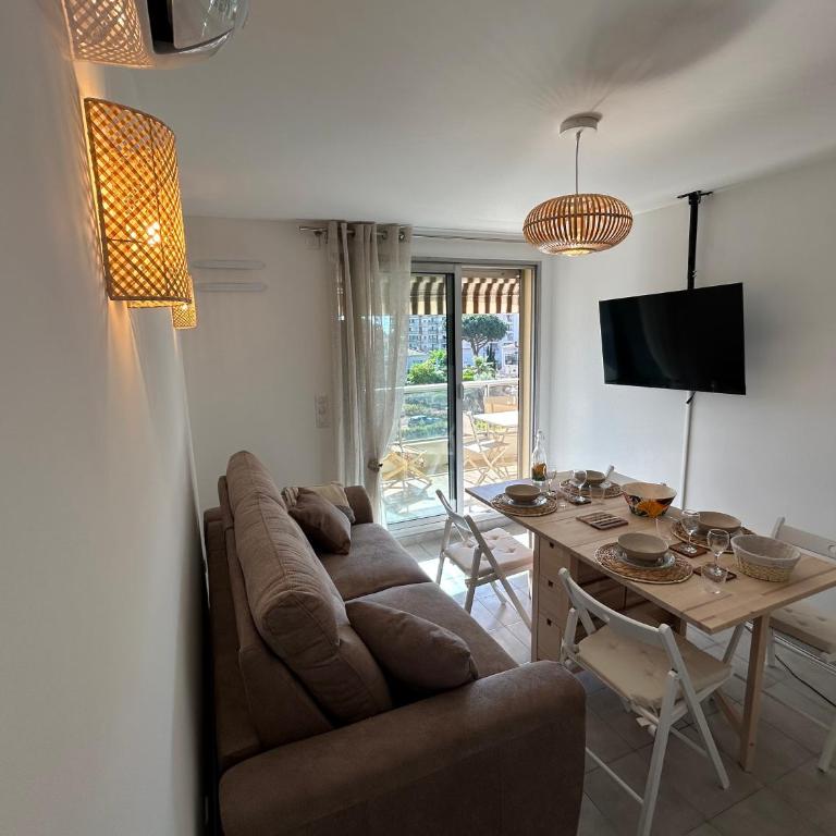 Appartement cosy à 200 m de la mer - Apartment mit 1 Schlafzimmer - 9