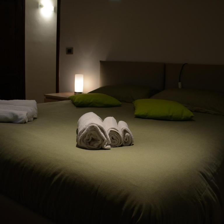 Da Piero e Paola - Family Room with Private Bathroom - 25