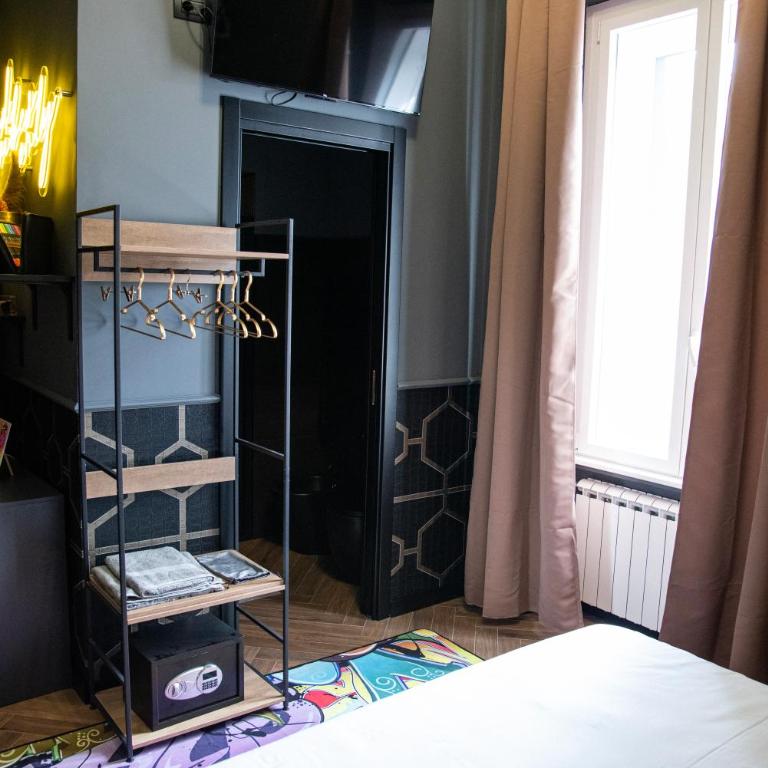 One of one experiences - ART ROOM - Camera Matrimoniale con Bagno Privato - 3