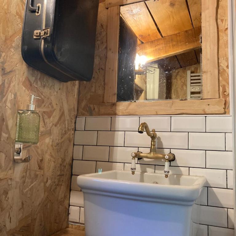 Le Cabanon d 'Aix - One-Bedroom Chalet - 33