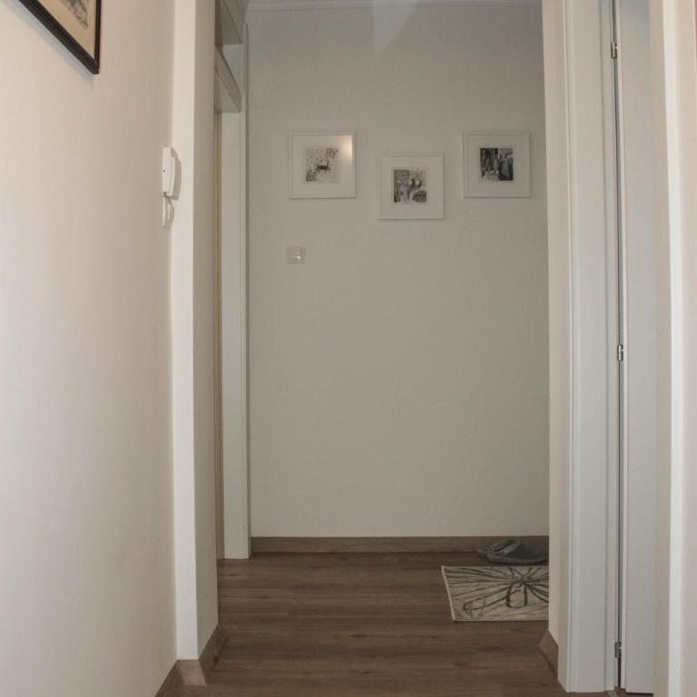 Apartment Golubović Kotor - Three-Bedroom Apartment - 21