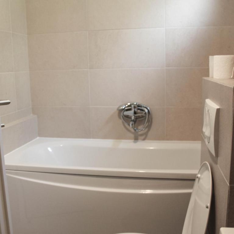 Apartment Golubović Kotor - Three-Bedroom Apartment - 17