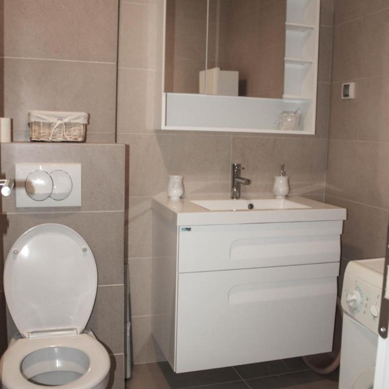 Apartment Golubović Kotor - Three-Bedroom Apartment - 16