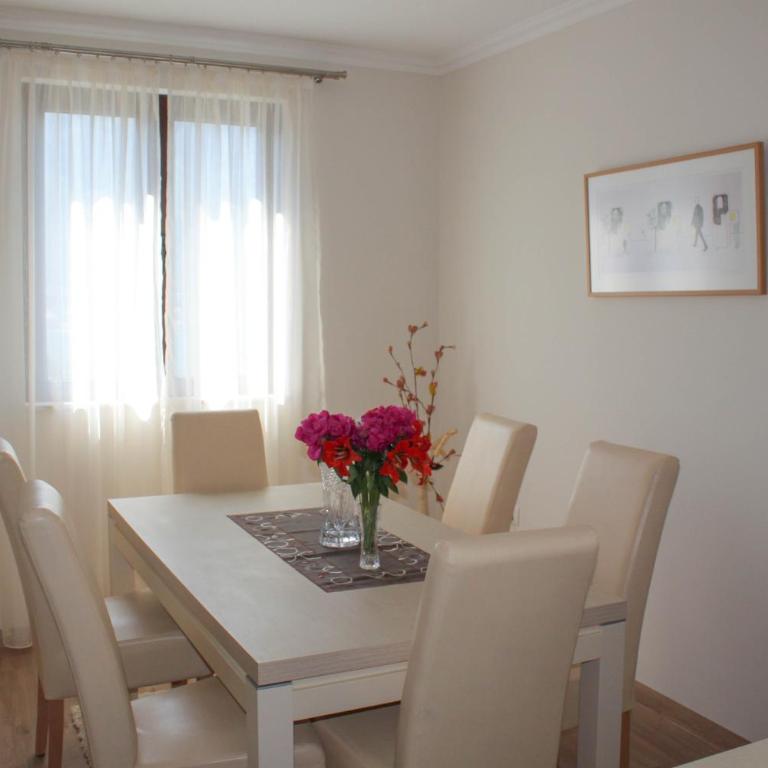 Apartment Golubović Kotor - Three-Bedroom Apartment - 6