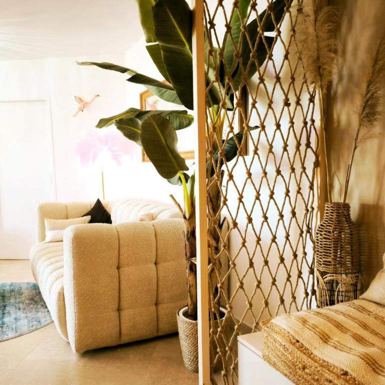 Les Salins de Hyères Vue Mer Exceptionnelle Superbe T2 de 55m2 - Apartment mit 1 Schlafzimmer - 9
