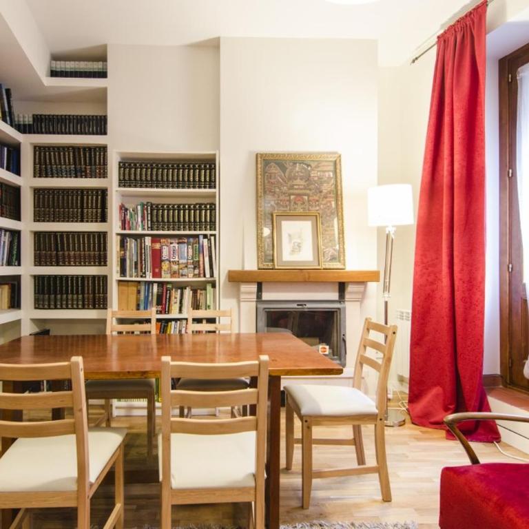 Bright Spacious 2BD 2BTH - Las Letras - Apartment - 6