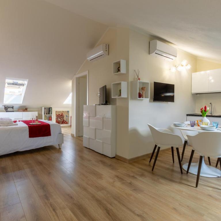 Due cuori e una Mansarda - Vicino allo stadio - Appartamento con 1 Camera da Letto - 6