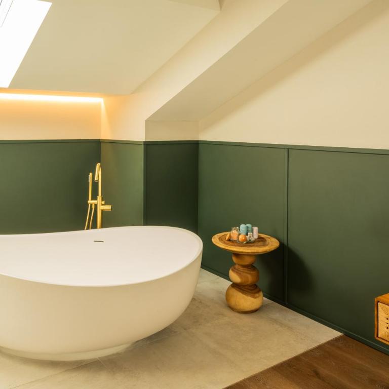 Hotel Well and Come Málaga - Habitación Doble - 5