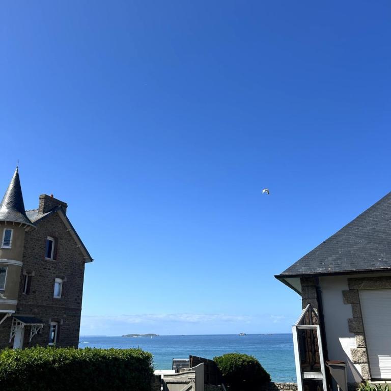 Petit Kennedy Maison 4 personnes Rochebonne - Two-Bedroom House - 5