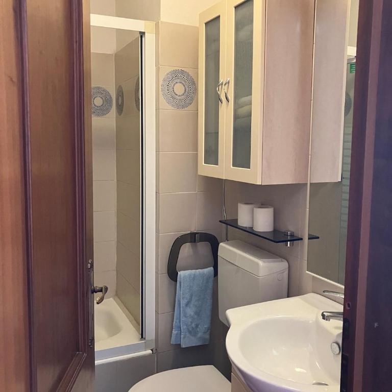 AlpNest - Appartamento con 1 Camera da Letto, Balcone e Vista Montagna - 15