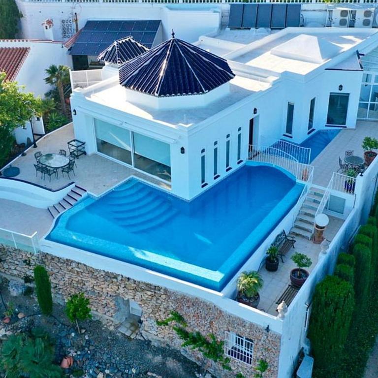 Chimenea - Luxury Villa with Private Pool & Stunning Sea Views - LUAL - Villa de 2 dormitorios - 59