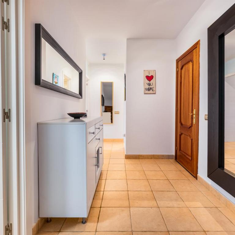 Villa Oasis Beachfront Corralejo By Holidays Home - Three-Bedroom Villa - 30