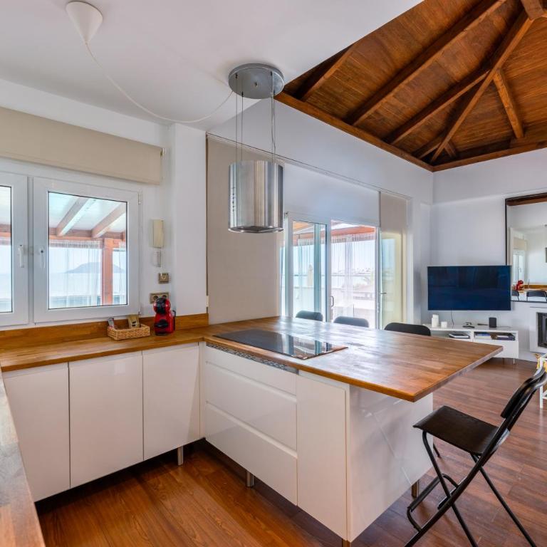 Villa Oasis Beachfront Corralejo By Holidays Home - Three-Bedroom Villa - 22