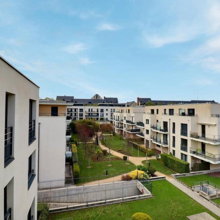 Central Park - Studio avec Balcon et Parking - Apartamento con balcón - 12