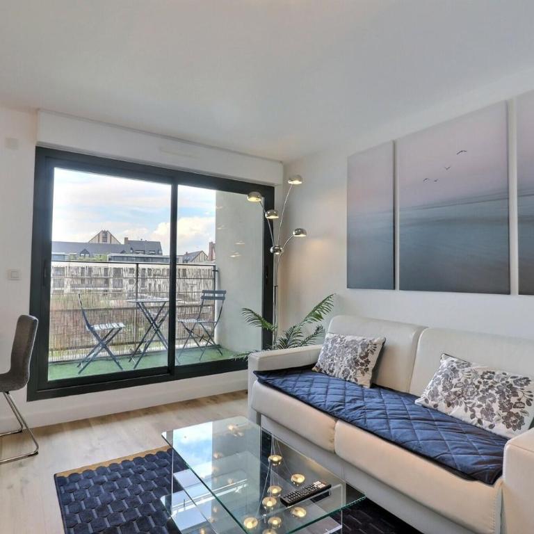 Central Park - Studio avec Balcon et Parking - Apartamento con balcón - 7