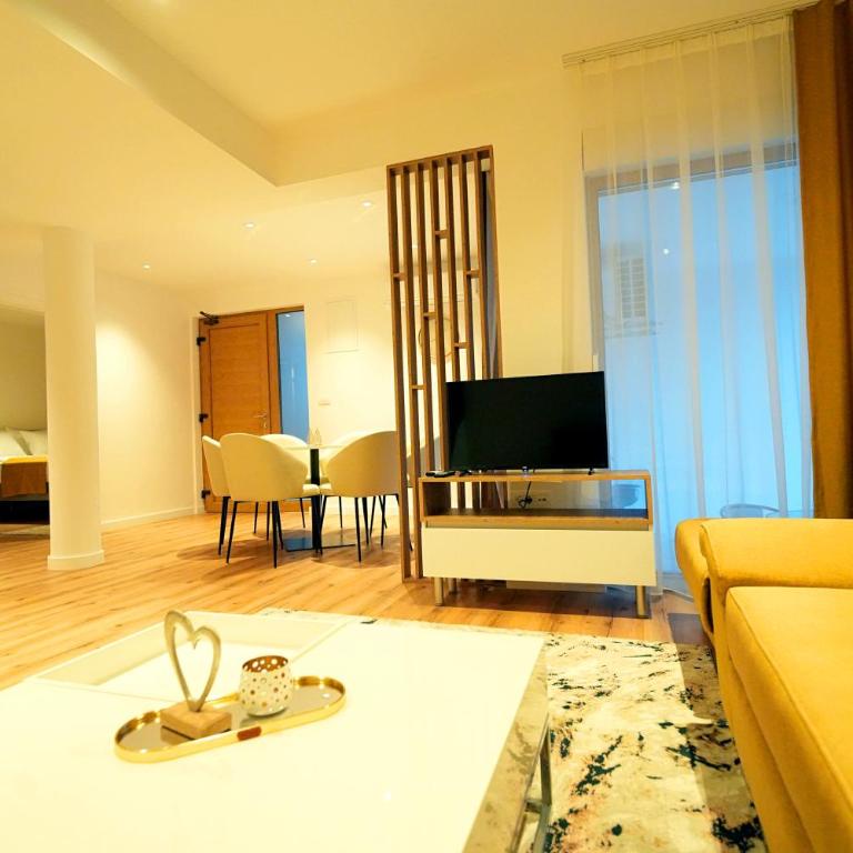 MoStars Residence - One-Bedroom Apartment - 2