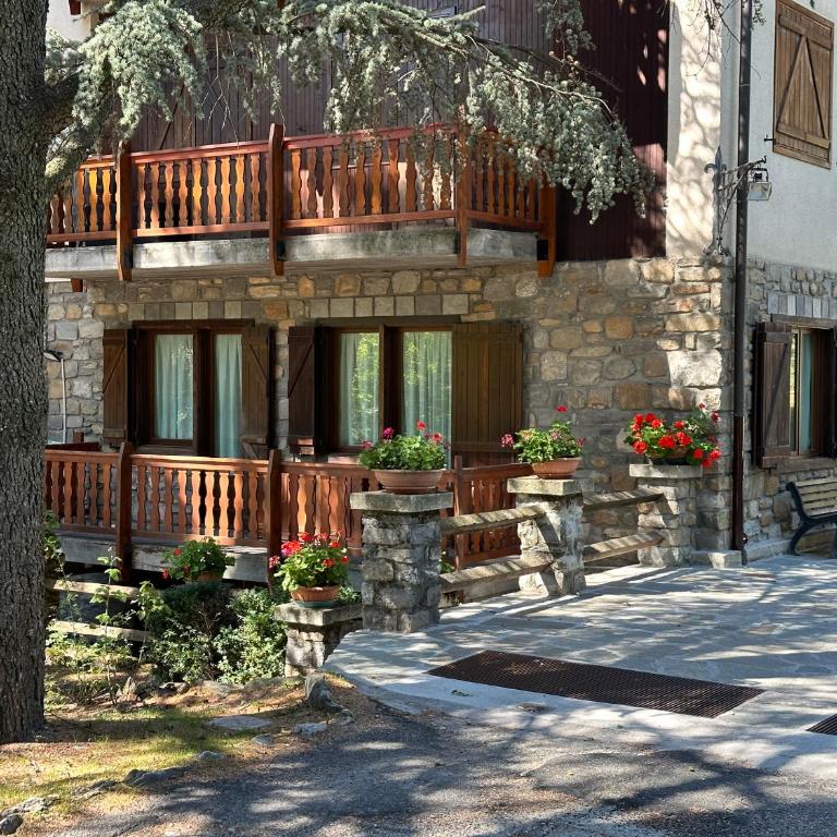 A-waay Il Roseto - Appartamento con 2 Camere da Letto - 3