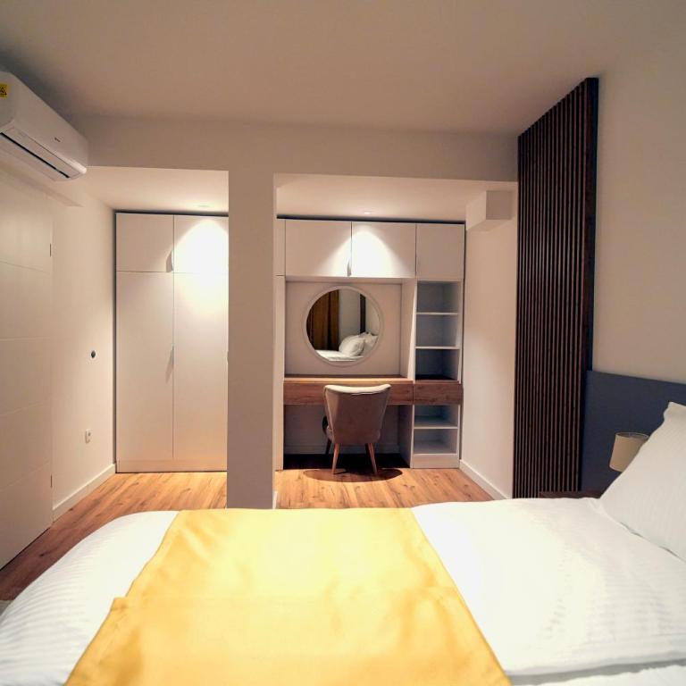 MoStars Residence - One-Bedroom Apartment - 16