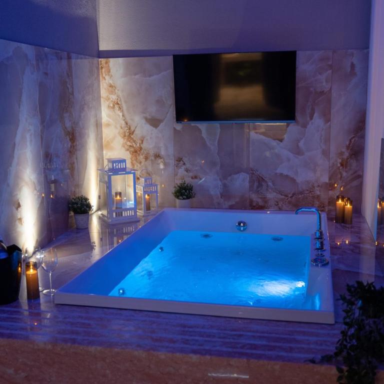 Palazzo Bruca Catania - Superior King Suite - 11