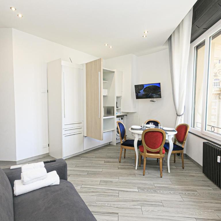 DClass apartments Genova Acquario White - One-Bedroom Apartment - 45