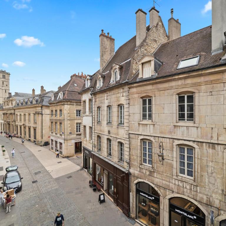 Confort & Calme - Appartement Centre Historique - Tout équipé - One-Bedroom Apartment - 4