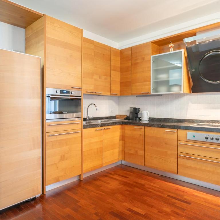 Large well-equipped apartment near Como lake - Apartment - 4