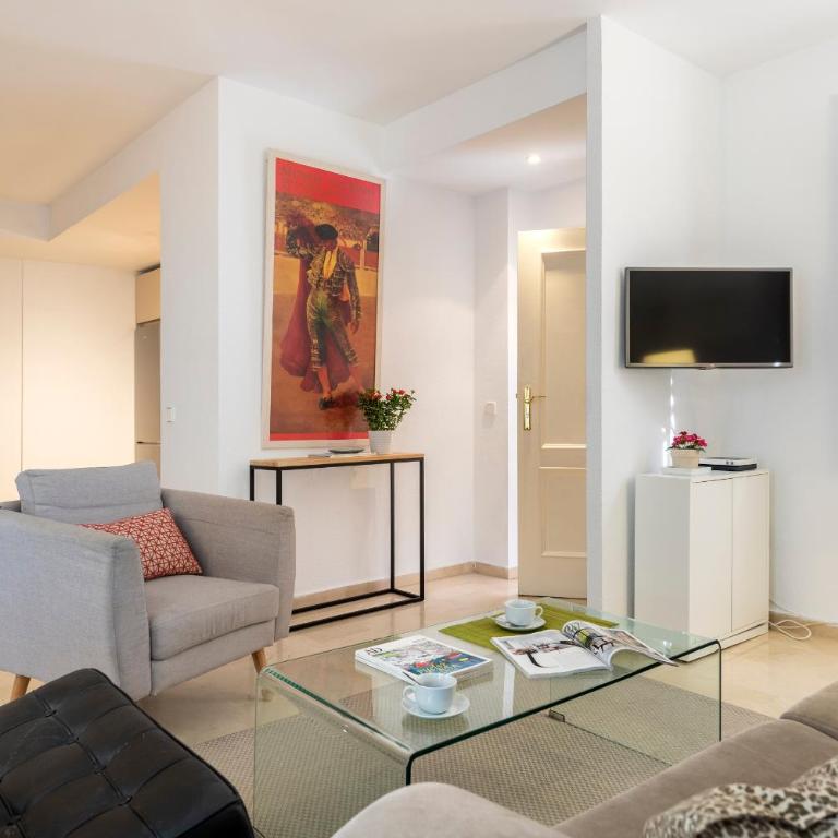 Genteel Home Conde de Ibarra - One-Bedroom Apartment with shared pool - 1