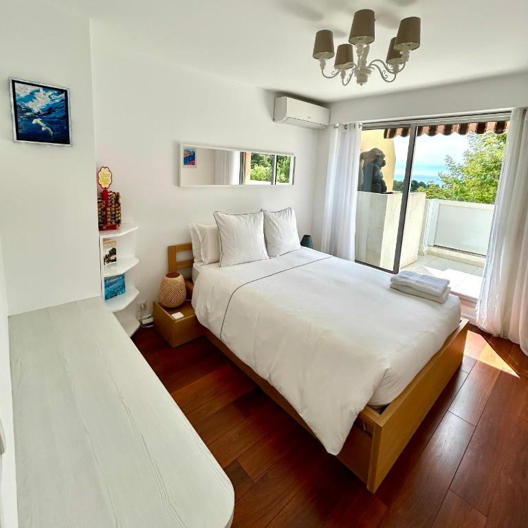 Appartement Luxe - 3 pièces avec vue mer, piscine et tennis - Appartement 2 Chambres - 7