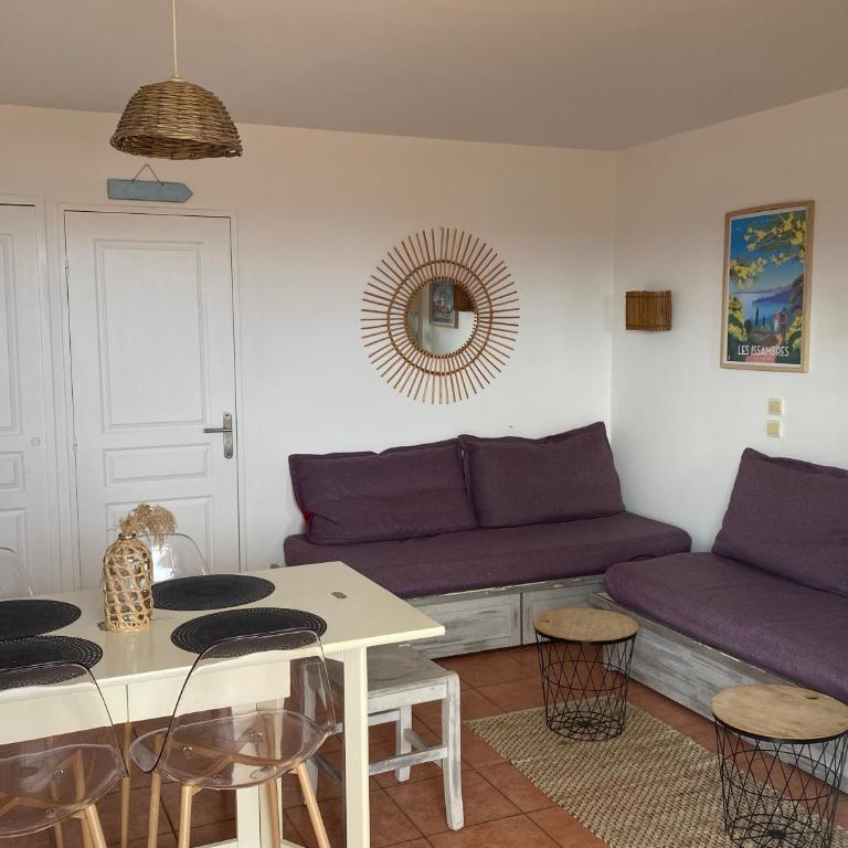 Très bel appartement T3 avec splendide vue mer - Appartement 2 Chambres - 16