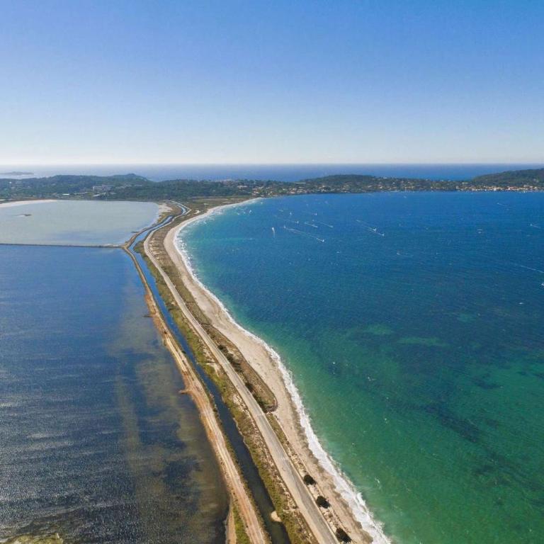 Le Costabella - Appartement pour 4 personnes à 5 minutes de la plage de l'Almanarre à Hyères - Apartment mit 3 Schlafzimmern - 16