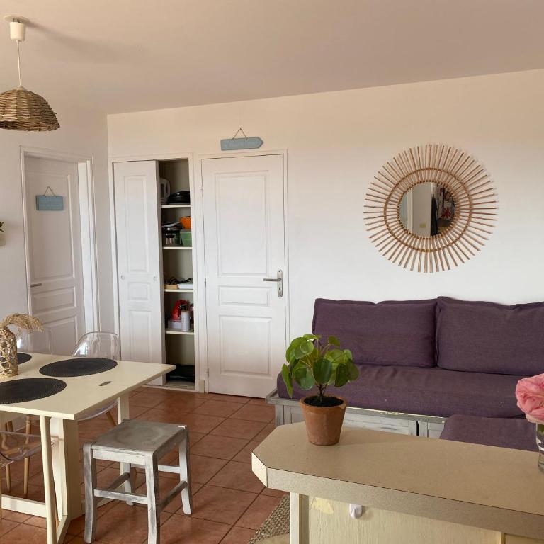 Très bel appartement T3 avec splendide vue mer - Appartement 2 Chambres - 17