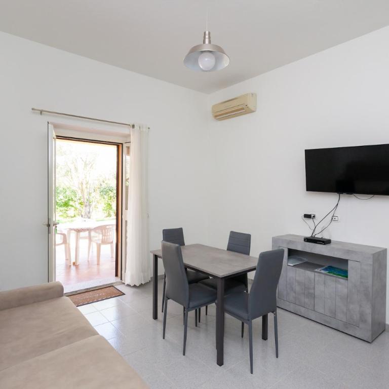 Bilo Suaredda - One-Bedroom House - 8