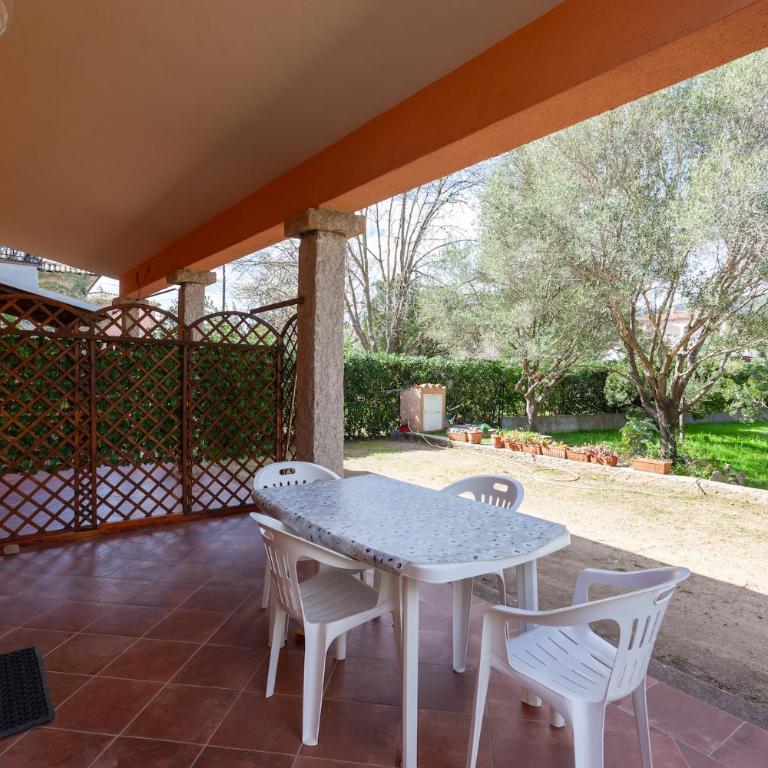 Bilo Suaredda - One-Bedroom House - 2
