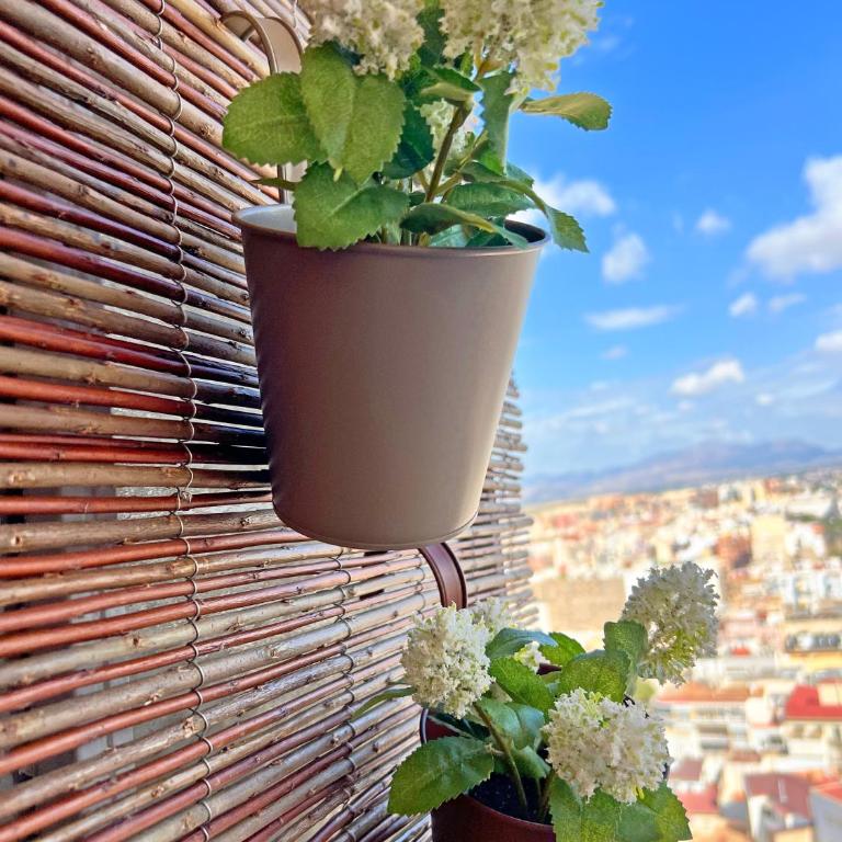 New Skyline Studio & Terrace - Studio Apartment with One Double Bed - 35