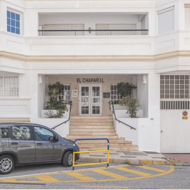 5 Chaparil Beach, Flat 3 with Sea Views - Apartamento de 2 dormitorios - 27