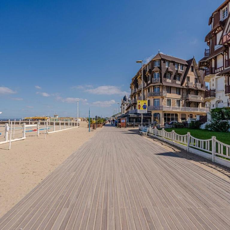 Pluton - Appartement 1 Chambre - 33
