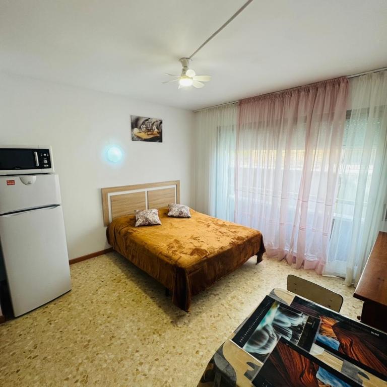 Confortable piso con 2 piscinas cerca de la playa - Apartamento - 11